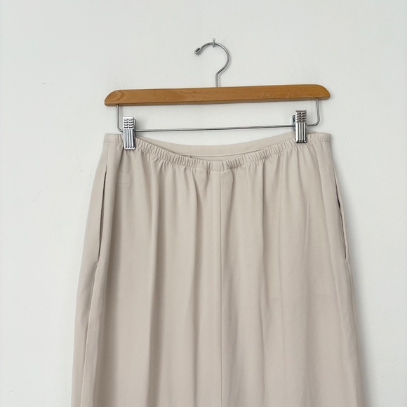 Babaton immaculate mid rise crepe skirt - Picture 6 of 9